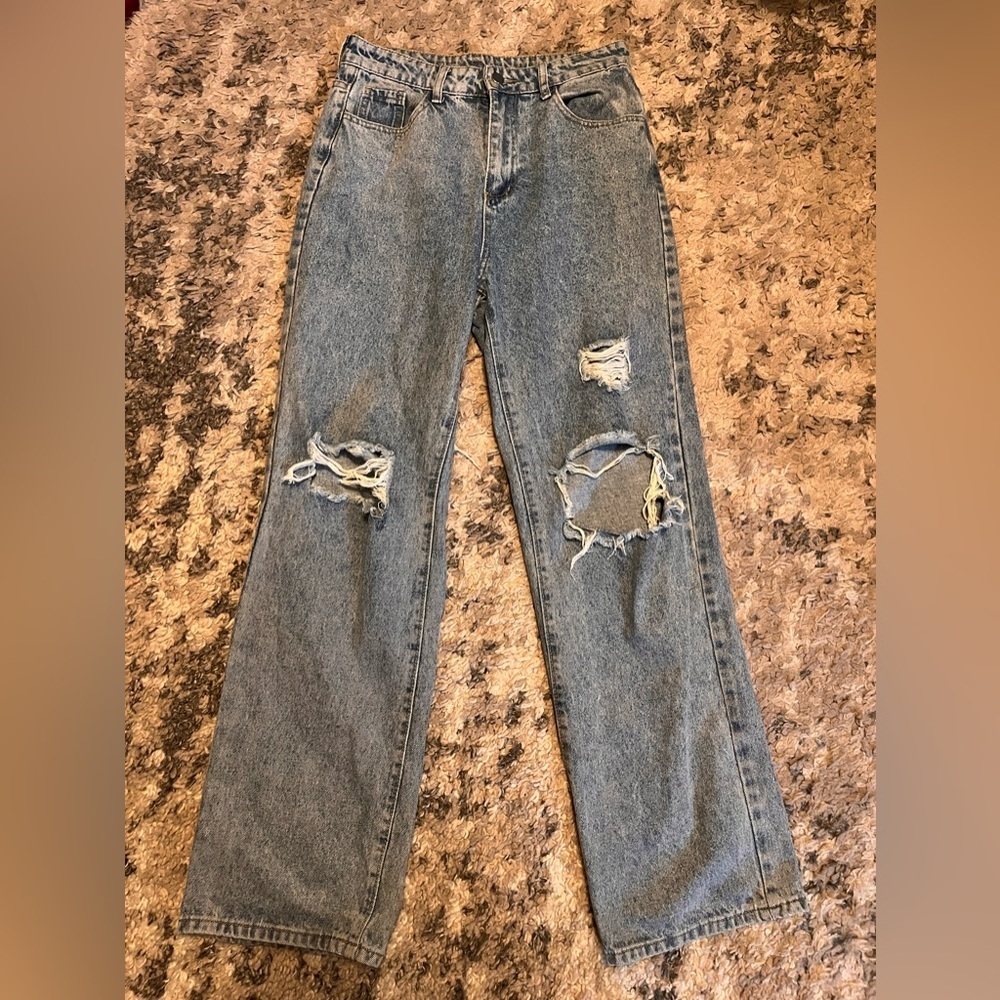 SHEIN ripped Denim Jeans - Picture 2 of 4